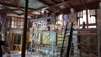 cheval marin - restauratie aan de gang cheval marin - restauratie aan de gang